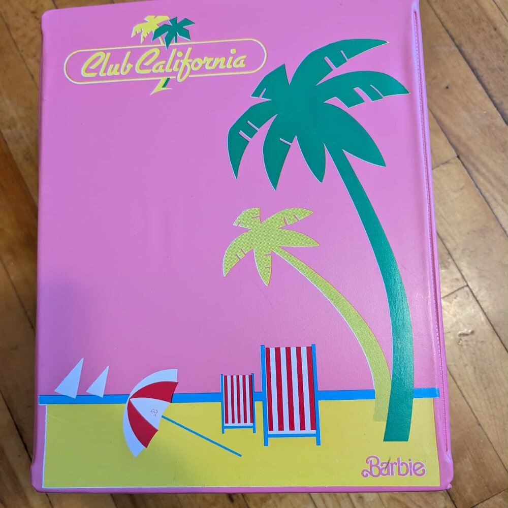 LOT: 11 Mid to late 1980s vintage Barbies with case.